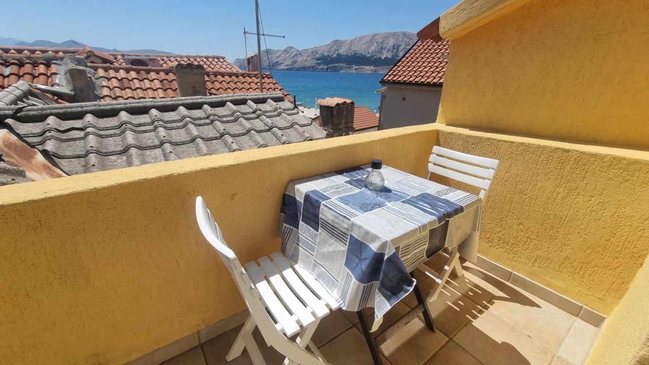 Apartment Igor With Balcony And Sea View Baška Екстериор снимка